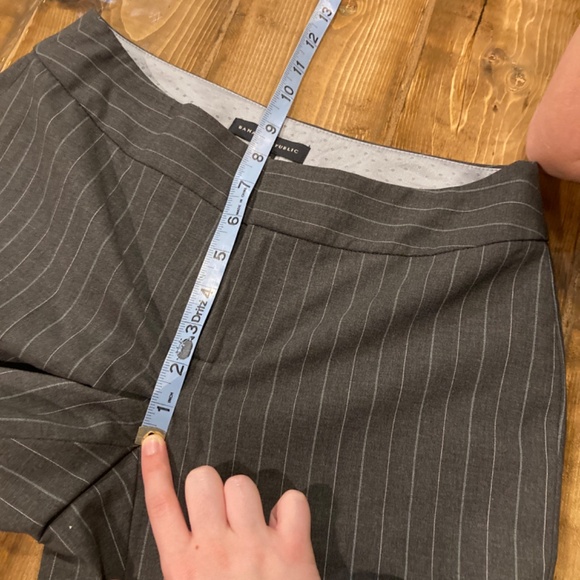 SOLD - Banana Republic Gray and White Dress Pants Stretch 0 NWT - Picture 5 of 5